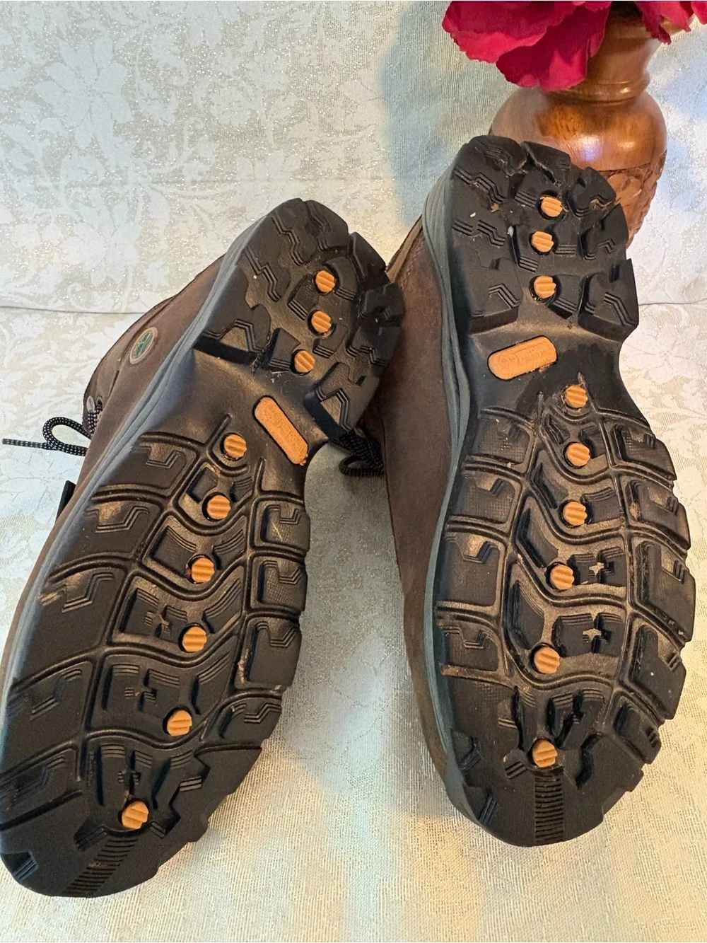 Timberland Men’s White Ledge Leather Waterproof Hiking Boots with Black Soles